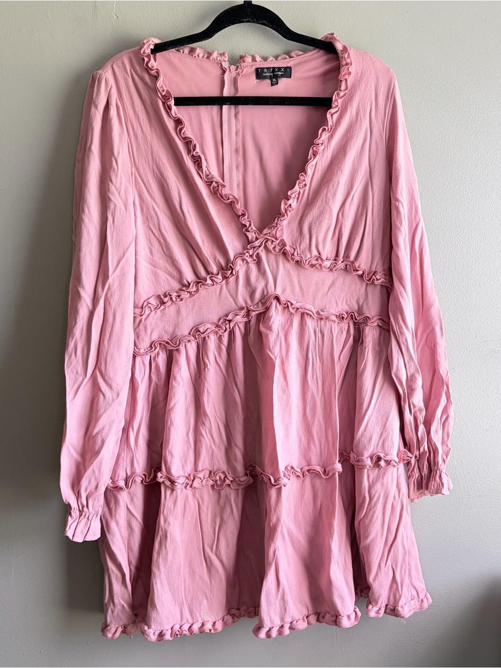 Trixxi Pink Ruffled Trim Mini Dress Tiered V-neck - Large